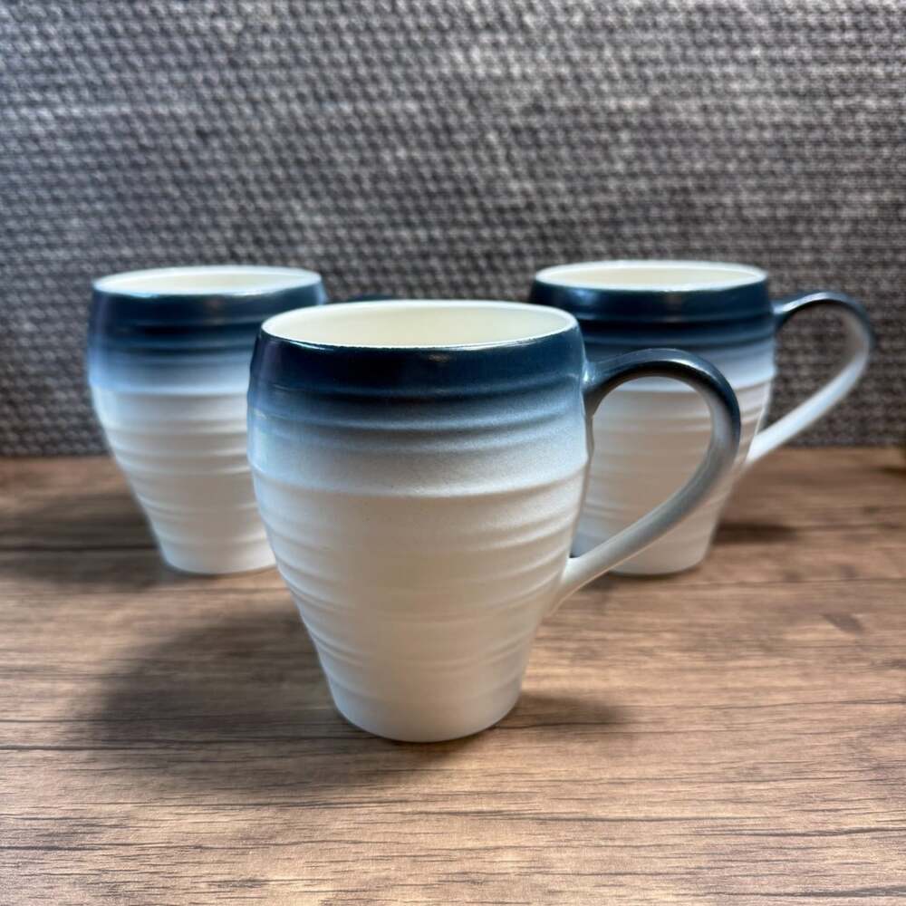 Set of 3 Mikasa Swirl Ombre Blue Stoneware Mugs Dishwasher Microwave Safe
